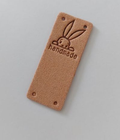 Semišový HandMade štítok - staroružový